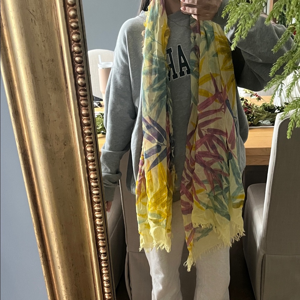 Bamboo Multicolor Leaf Design Scarf - image 4